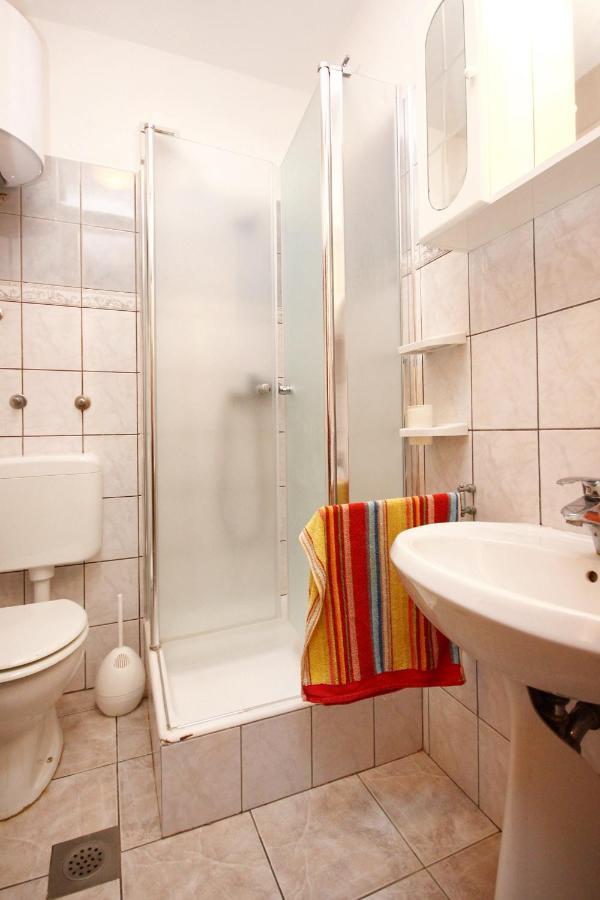 Apartments By The Sea Sevid, Trogir - 9468 Екстер'єр фото