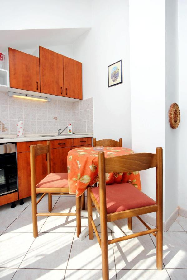 Apartments By The Sea Sevid, Trogir - 9468 Екстер'єр фото