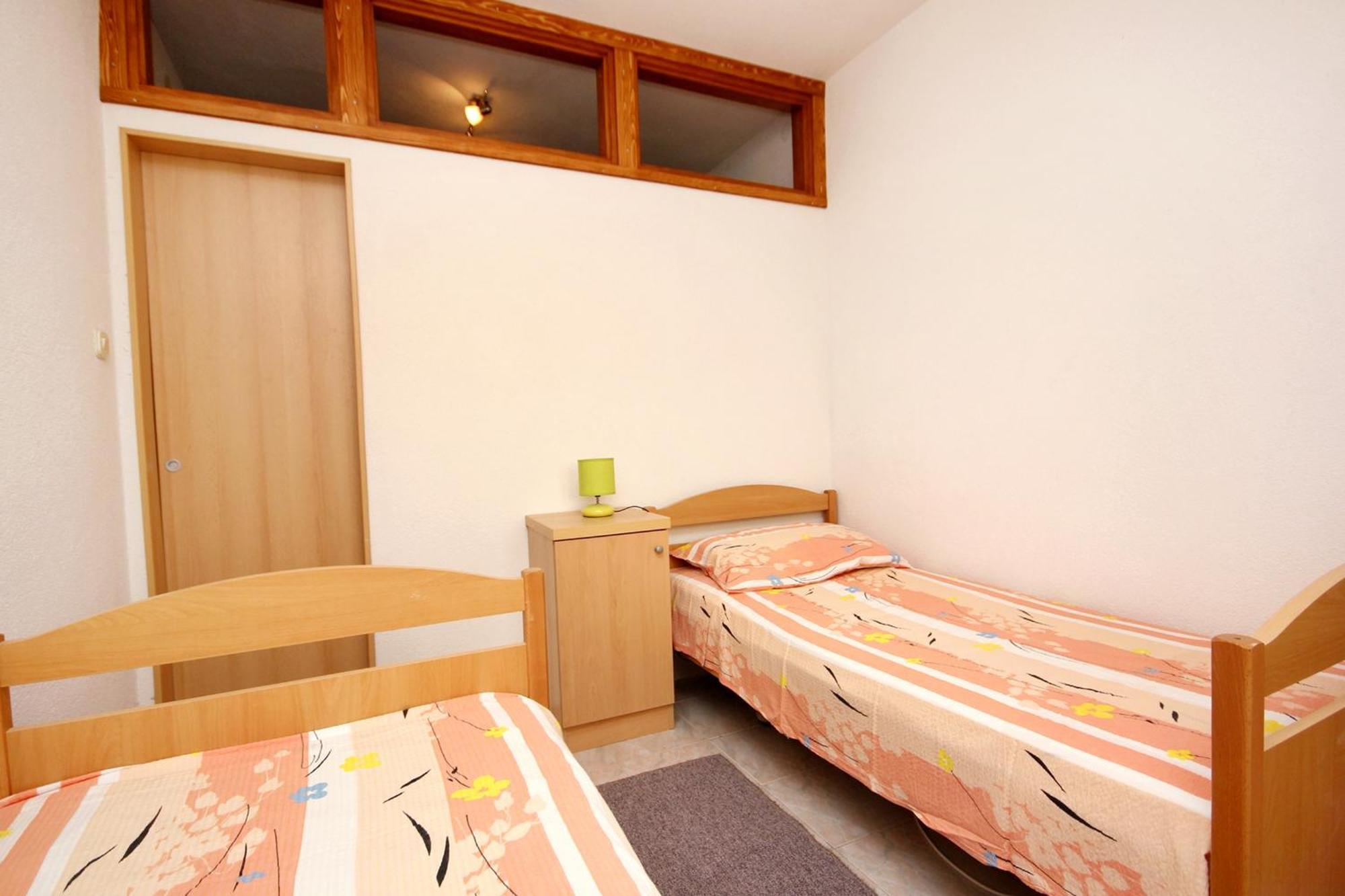 Apartments By The Sea Sevid, Trogir - 9468 Номер фото