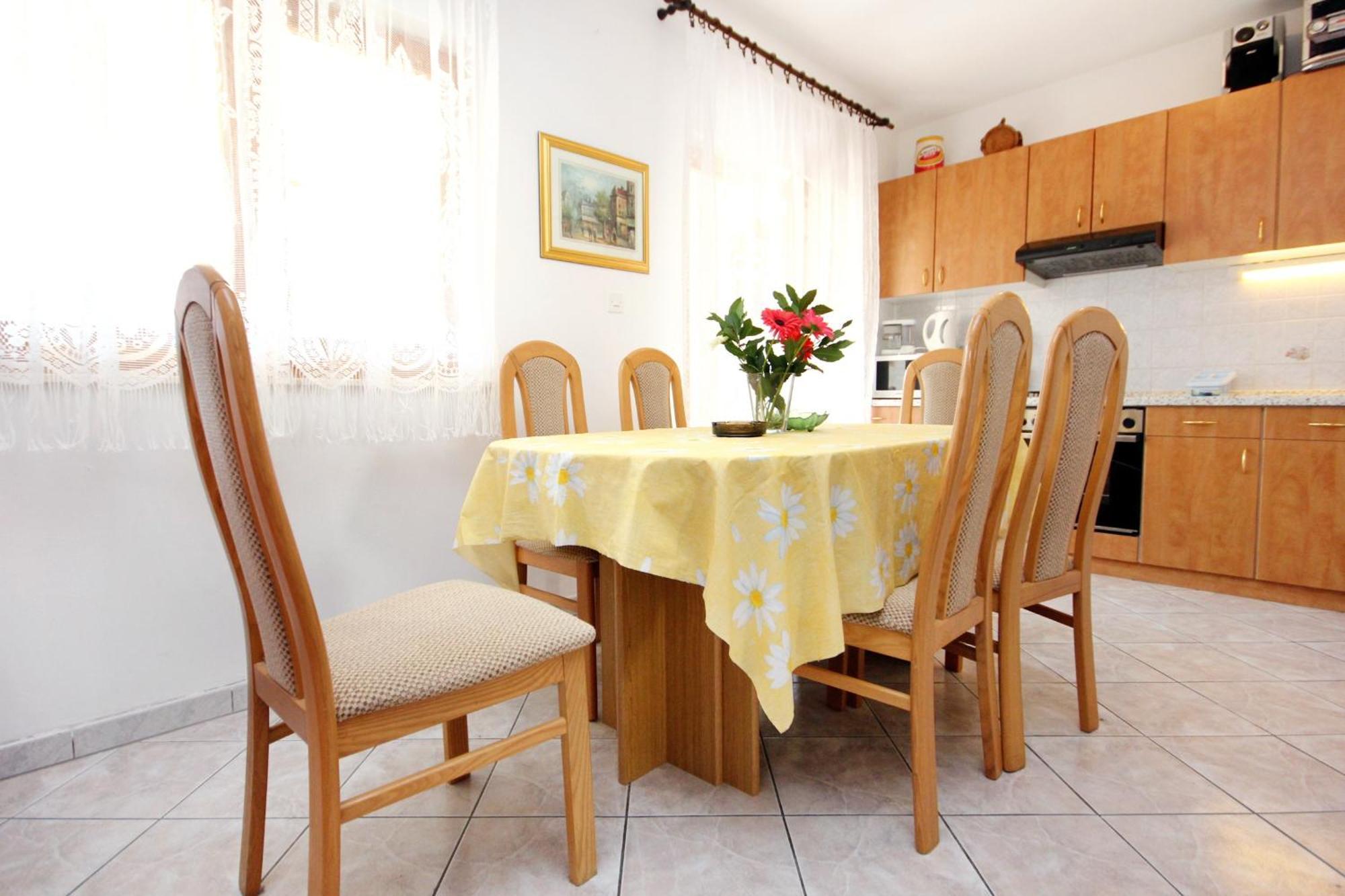 Apartments By The Sea Sevid, Trogir - 9468 Номер фото